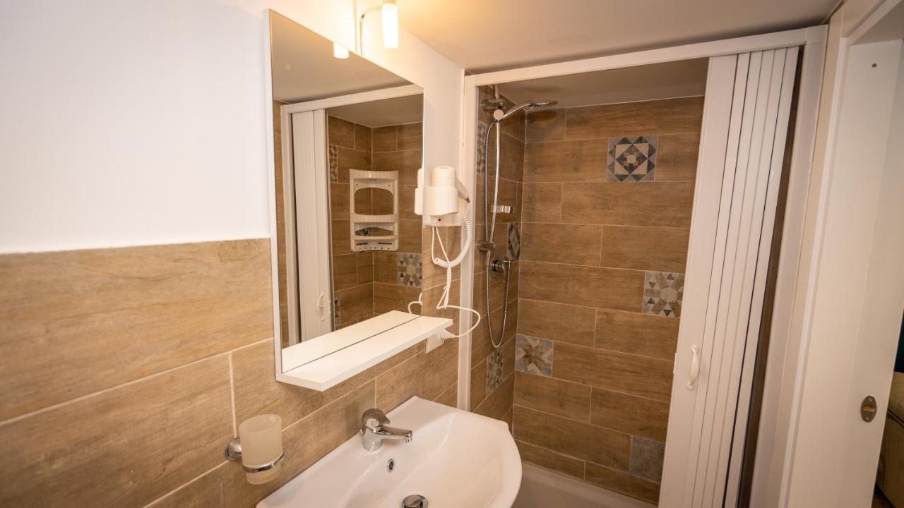 Green House Bed & Breakfast Монополи Екстериор снимка
